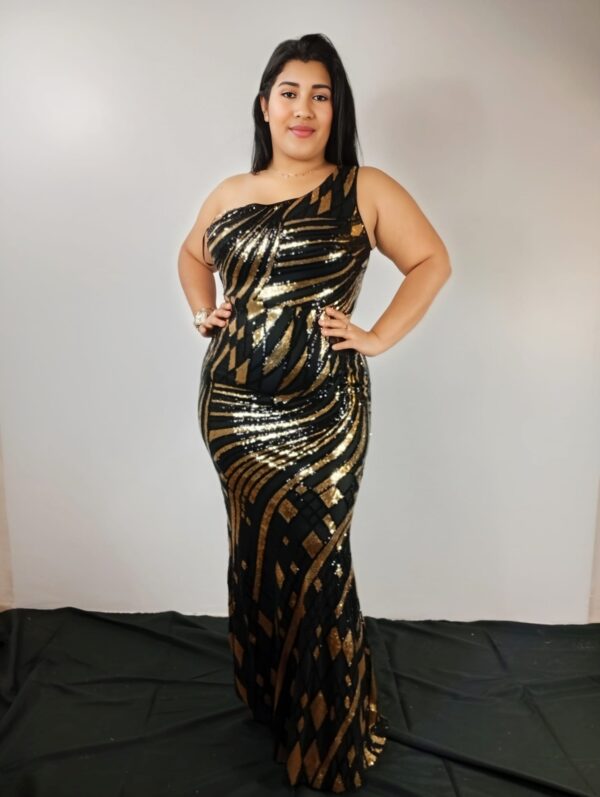 VESTIDO NEGRO Y DORADO