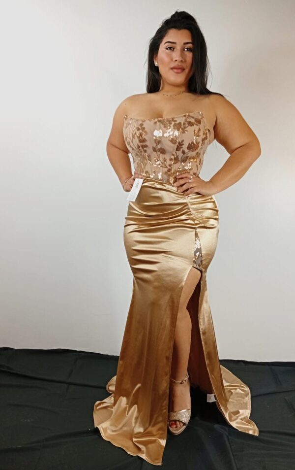 VESTIDO DORADO