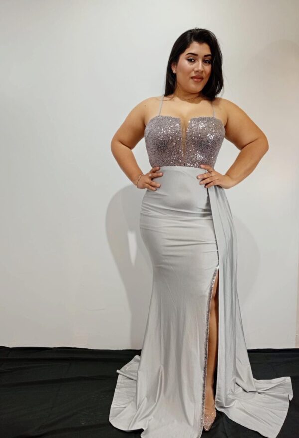 VESTIDO GRIS PLATA